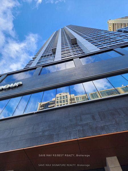 Photo 3 of Unit 5408, 395 Bloor Street E, Toronto, North St. James Town — HOMEH