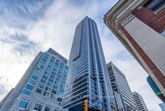 Photo of Unit 5408, 395 Bloor Street E