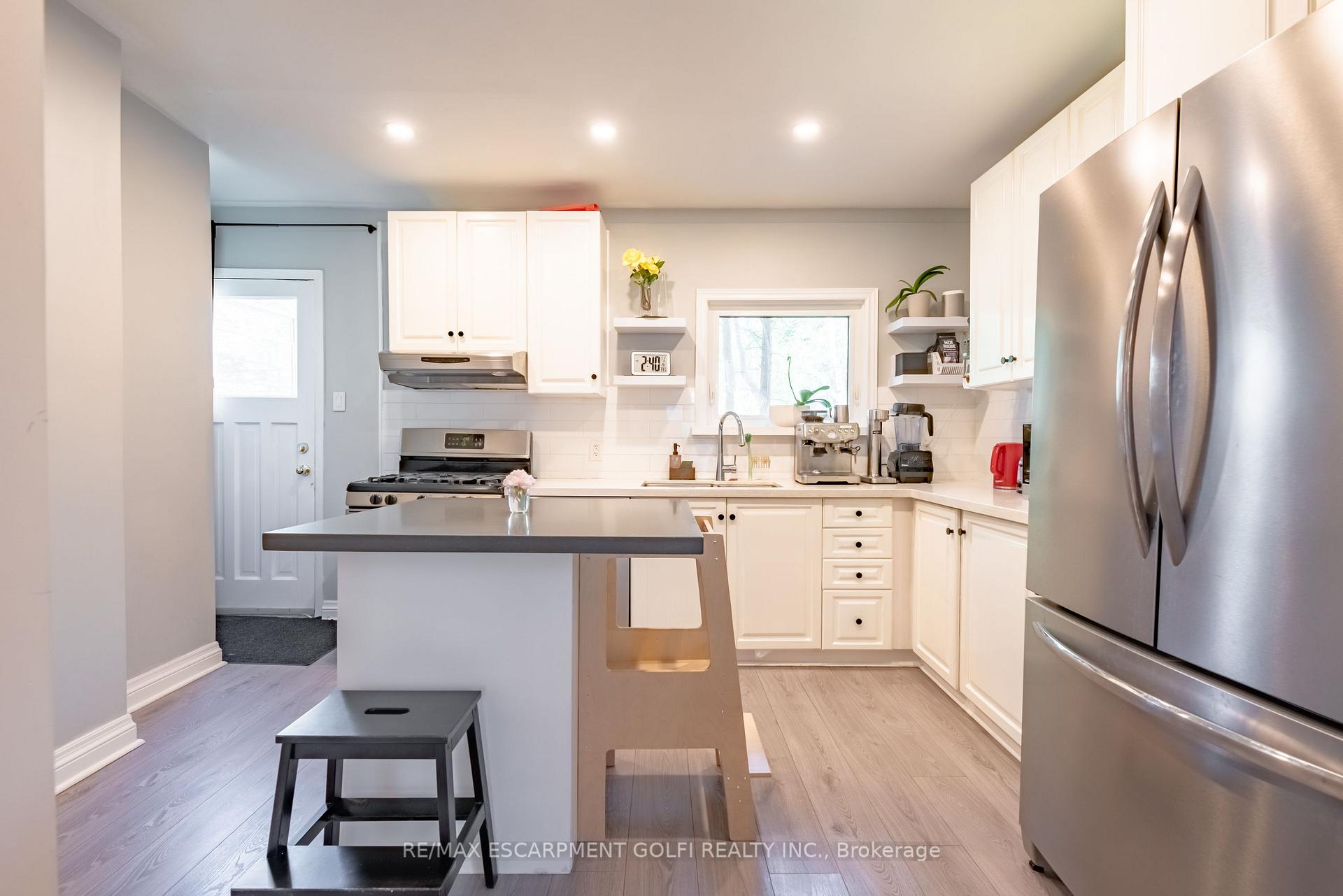 Photo 10 of 316 Bold Street, Hamilton, Kirkendall — HOMEH