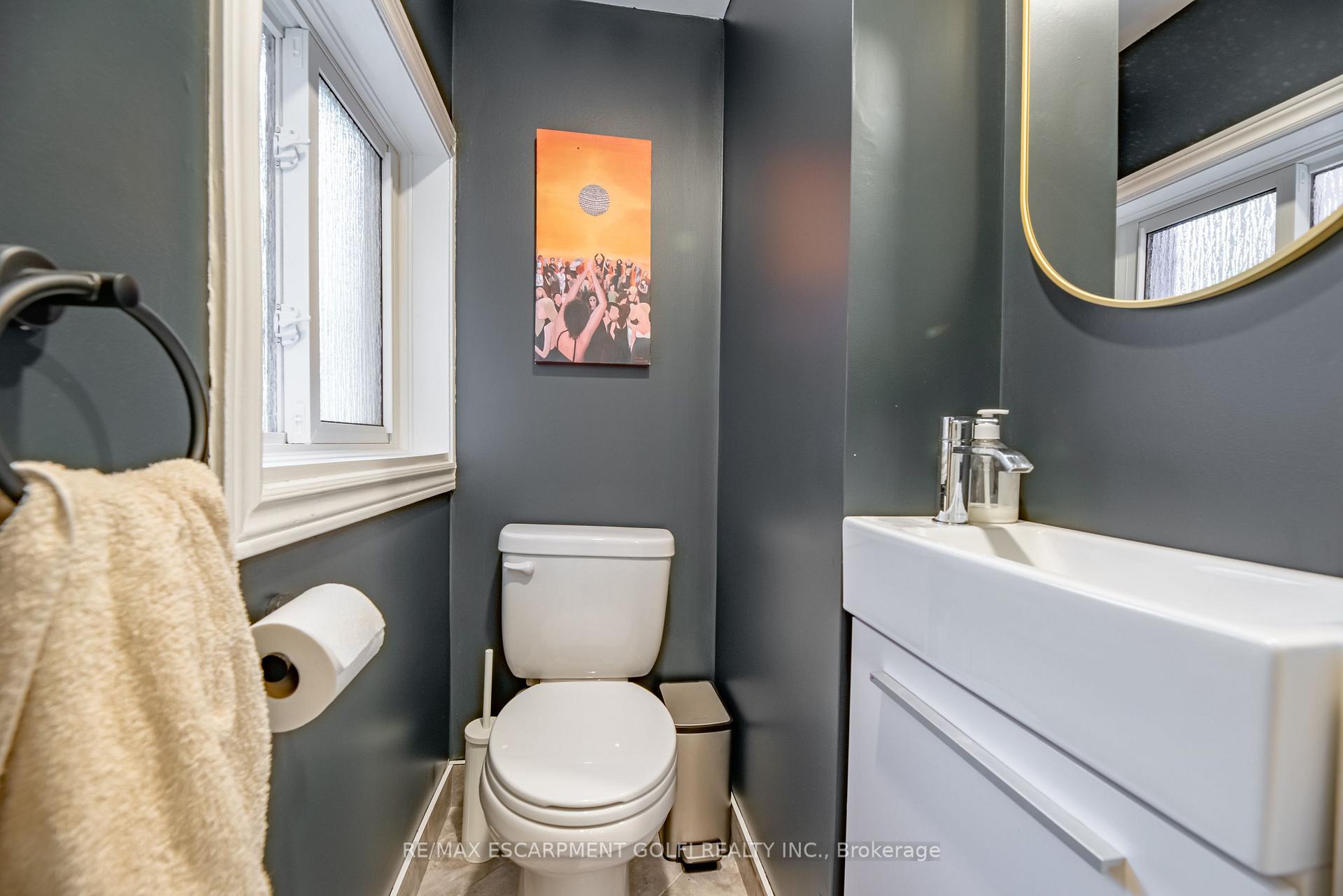 Photo 11 of 316 Bold Street, Hamilton, Kirkendall — HOMEH