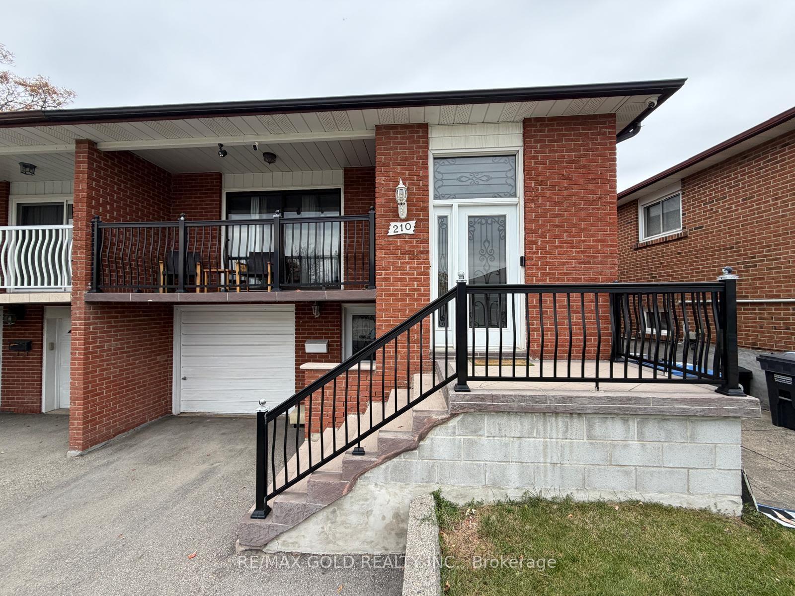 Photo 1 of 210 Harold Street, Brampton, Brampton South — HOMEH