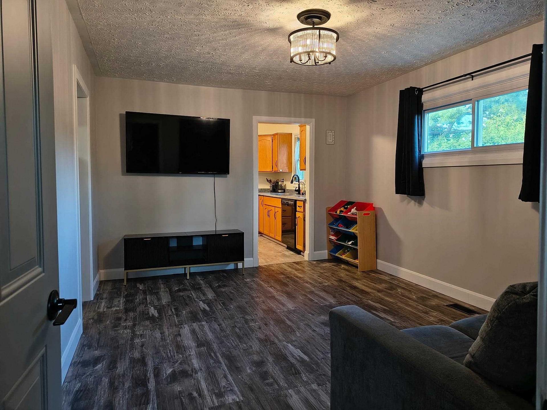 Photo 16 of 54 Killarney Road, Sault Ste Marie, Ward 3 — HOMEH