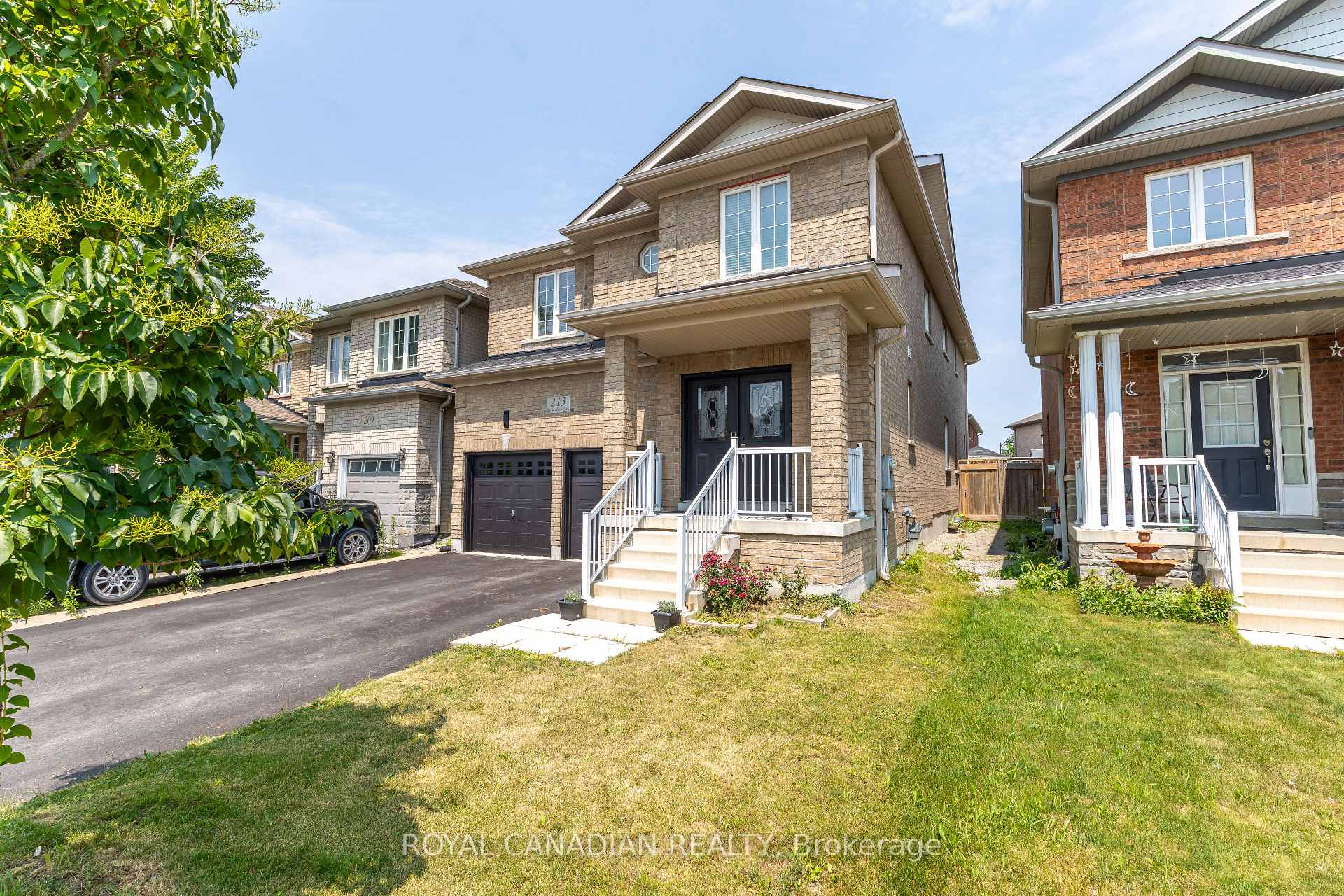 Photo of 213 Richardson Crescent