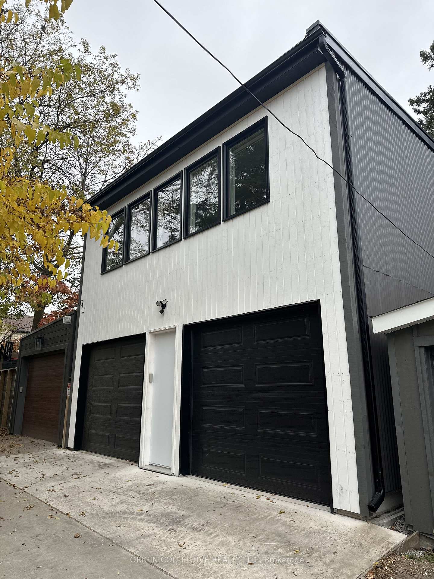 Photo 16 of 8 Oakdene Crescent, Toronto, Danforth — HOMEH