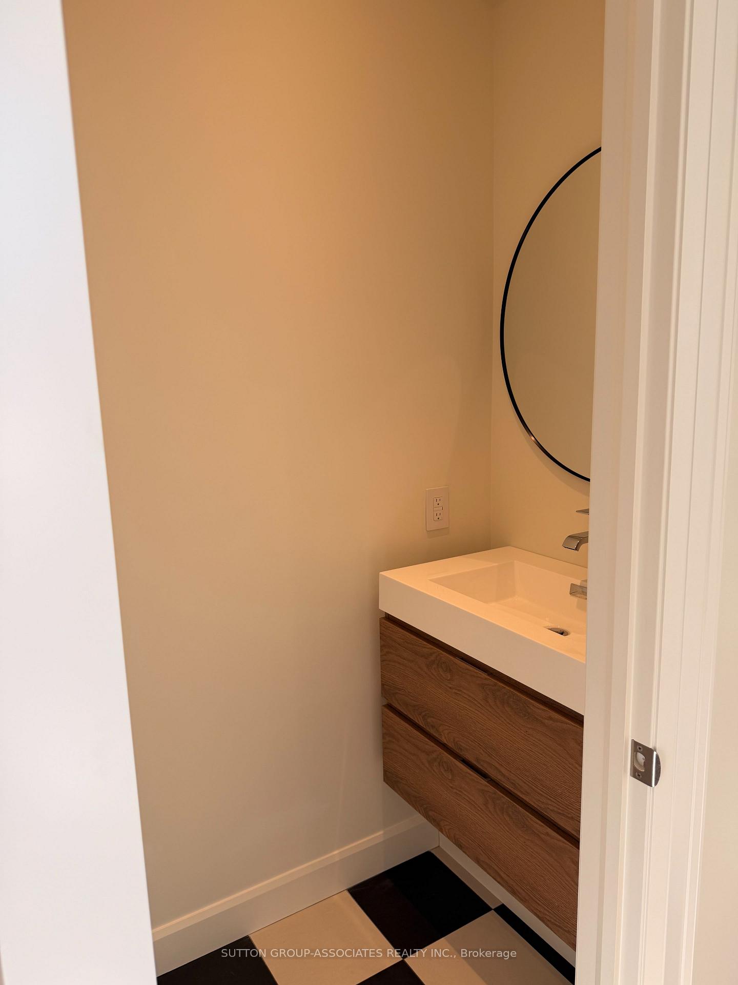 Photo 11 of Unit Laneway Unit, 29 Earnscliffe Road, Toronto, Oakwood Village — HOMEH
