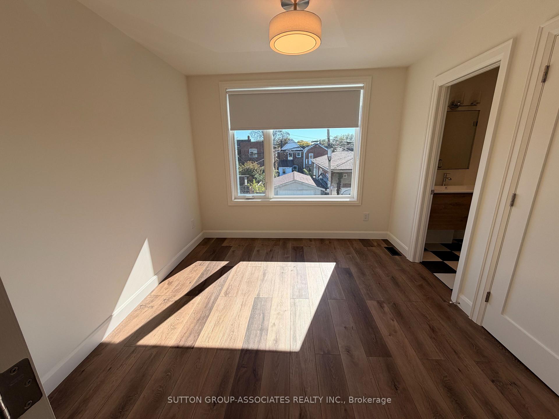 Photo 14 of Unit Laneway Unit, 29 Earnscliffe Road, Toronto, Oakwood Village — HOMEH