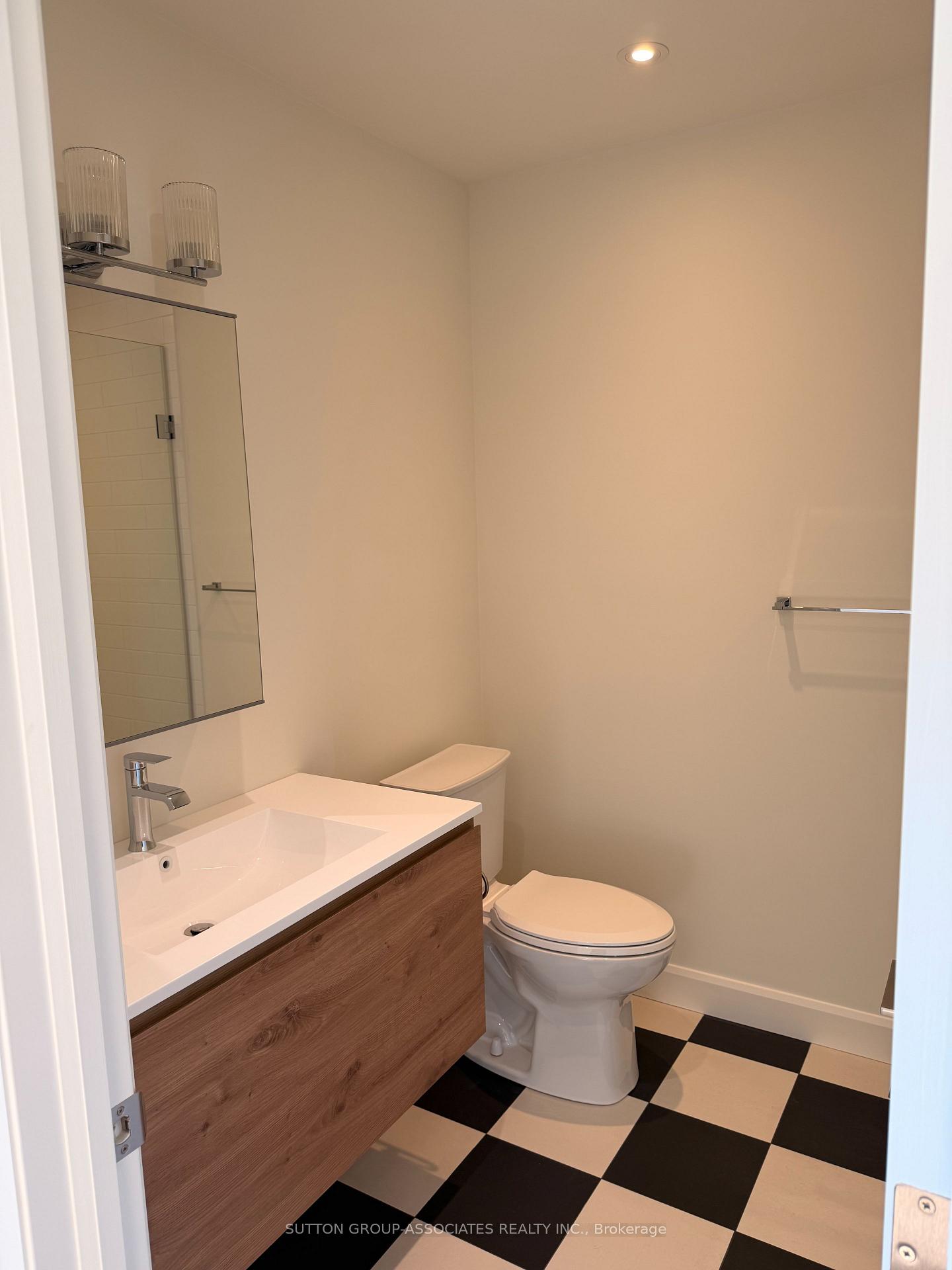 Photo 15 of Unit Laneway Unit, 29 Earnscliffe Road, Toronto, Oakwood Village — HOMEH