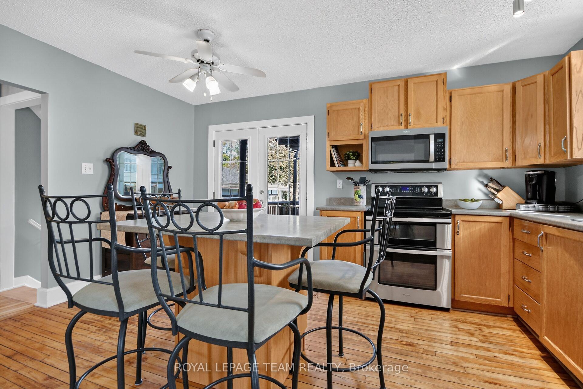 Photo 12 of 3475 Mcbean Street, Ottawa, Richmond — HOMEH