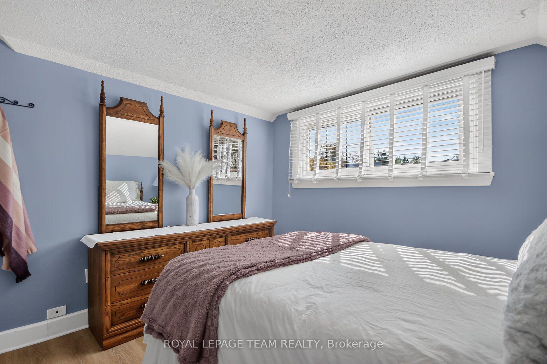 Photo 21 of 3475 Mcbean Street, Ottawa, Richmond — HOMEH