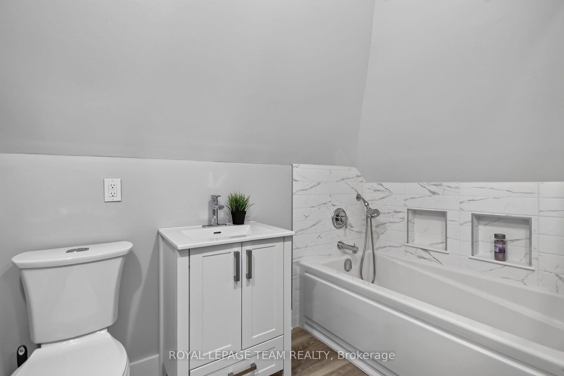Photo 22 of 3475 Mcbean Street, Ottawa, Richmond — HOMEH
