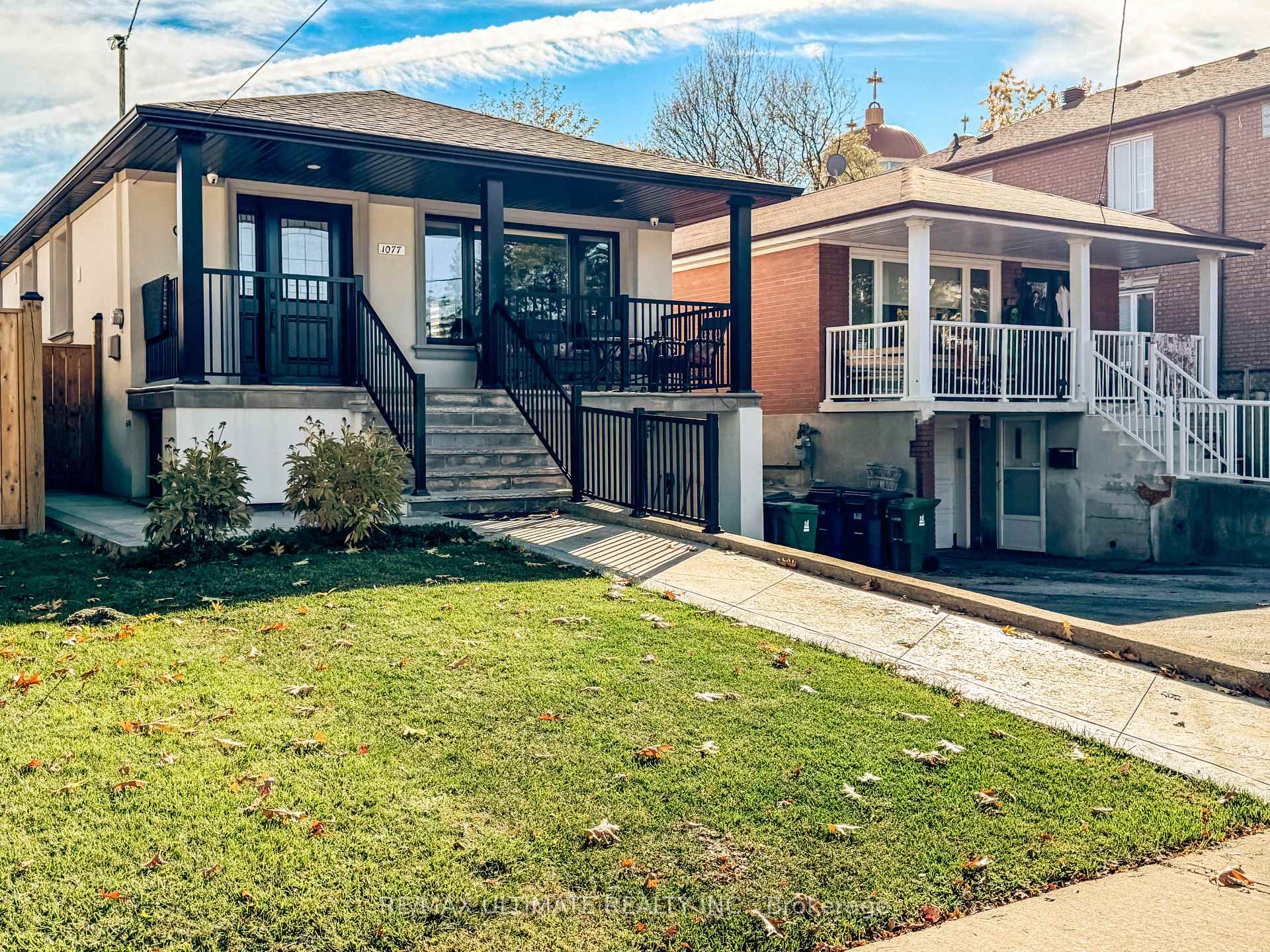 Photo 2 of Unit Lower, 1077 Glencairn Avenue, North York, Yorkdale-Glen Park — HOMEH