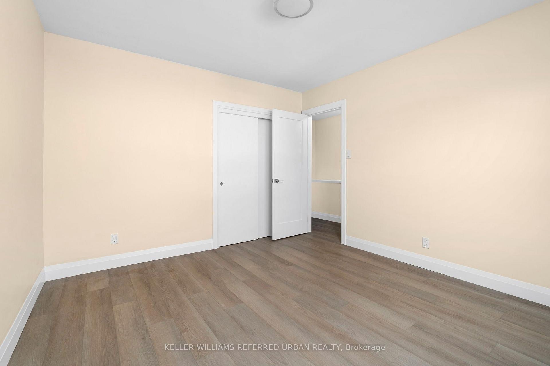 Photo 21 of 3 Duckworth Street, North York, Brookhaven-Amesbury — HOMEH