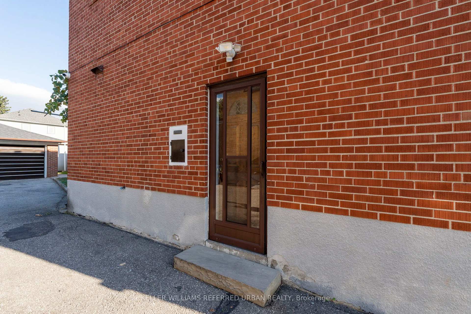 Photo 34 of 3 Duckworth Street, North York, Brookhaven-Amesbury — HOMEH