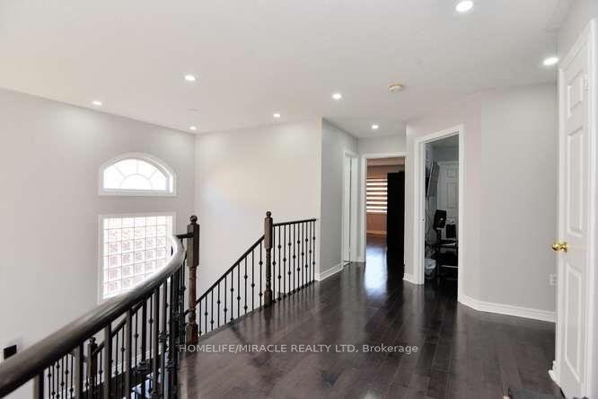 Photo 28 of 12 Plateau Drive, Brampton, Sandringham-Wellington — HOMEH