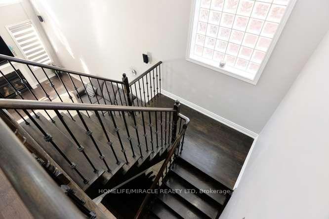 Photo 30 of 12 Plateau Drive, Brampton, Sandringham-Wellington — HOMEH