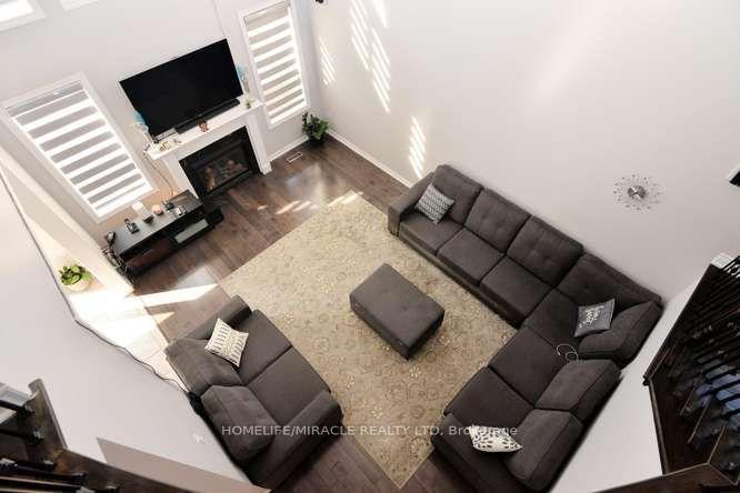Photo 31 of 12 Plateau Drive, Brampton, Sandringham-Wellington — HOMEH