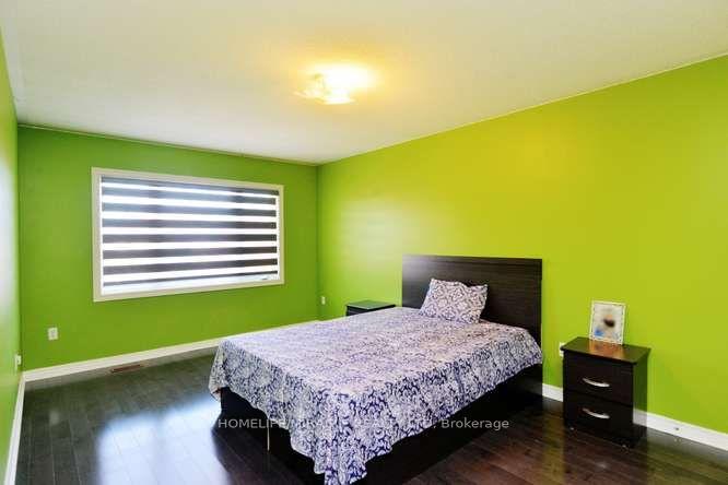 Photo 33 of 12 Plateau Drive, Brampton, Sandringham-Wellington — HOMEH