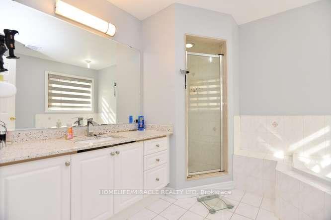 Photo 40 of 12 Plateau Drive, Brampton, Sandringham-Wellington — HOMEH