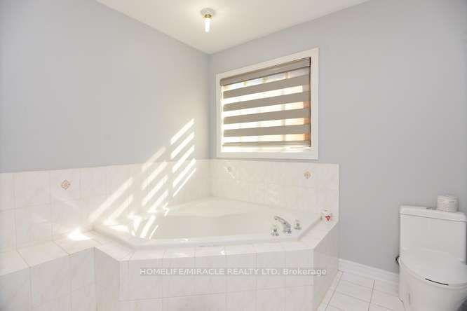 Photo 41 of 12 Plateau Drive, Brampton, Sandringham-Wellington — HOMEH