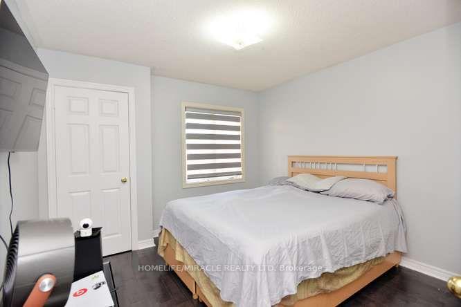 Photo 43 of 12 Plateau Drive, Brampton, Sandringham-Wellington — HOMEH