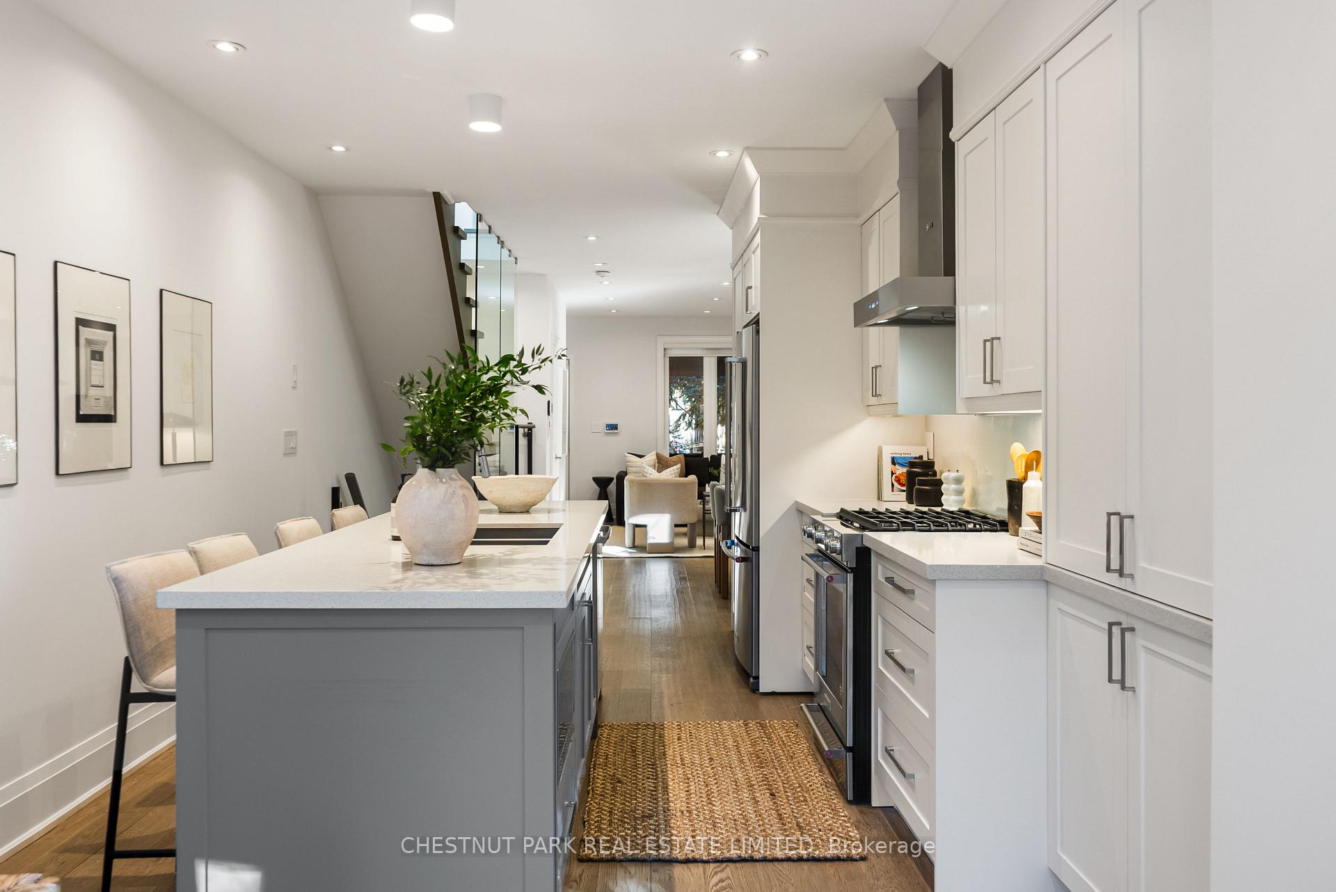 Photo 13 of 40 Morse Street, Toronto, South Riverdale — HOMEH