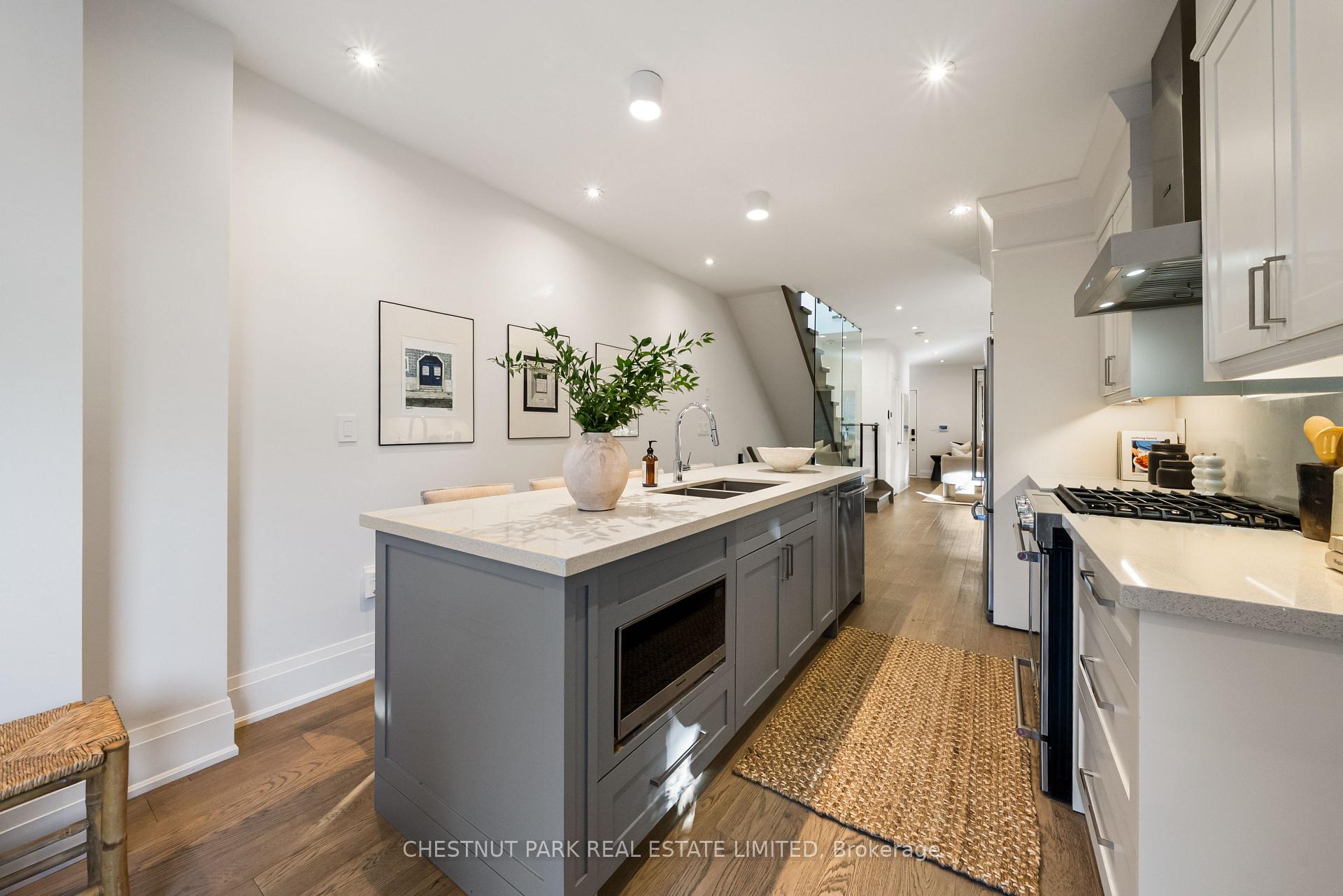 Photo 15 of 40 Morse Street, Toronto, South Riverdale — HOMEH