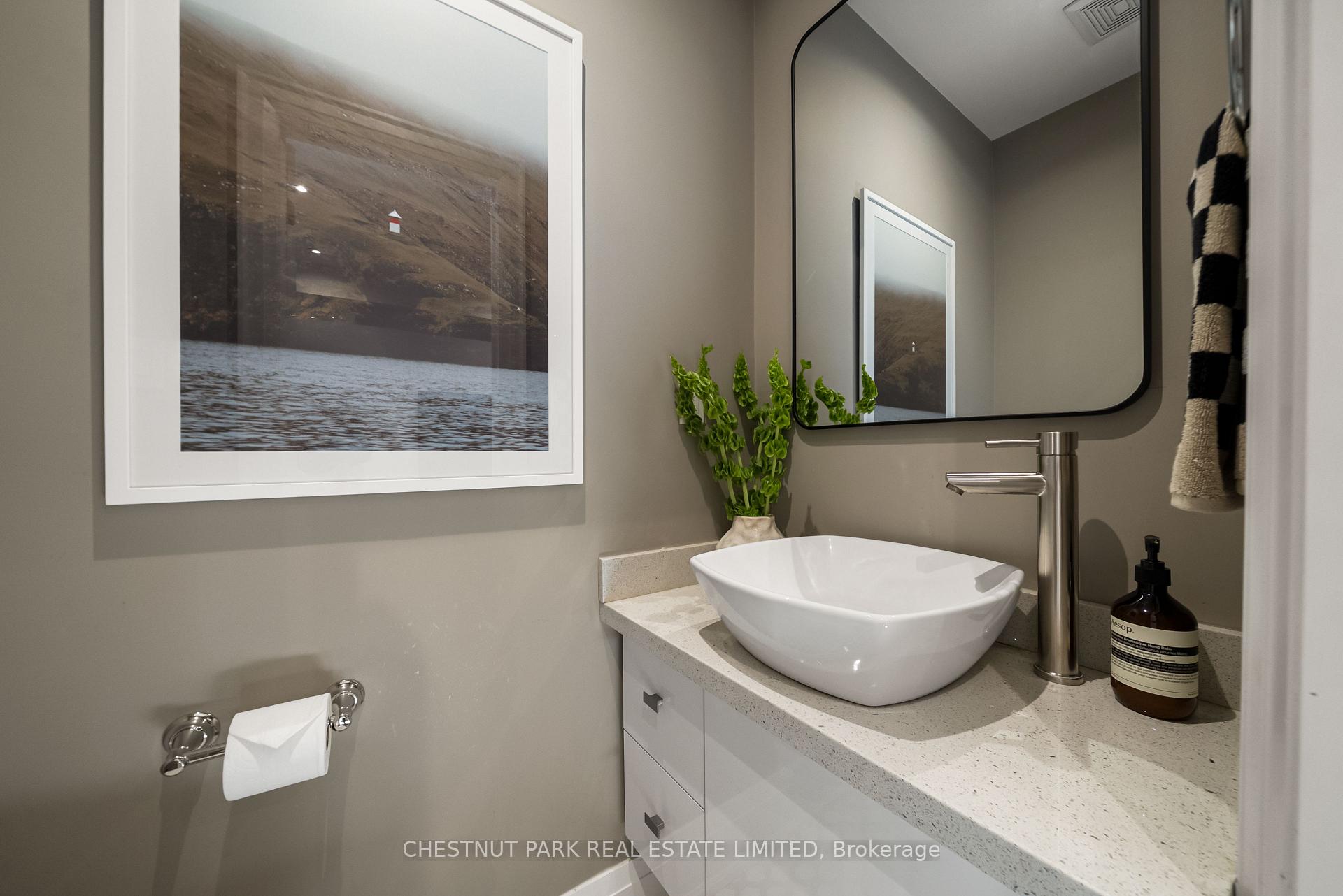 Photo 19 of 40 Morse Street, Toronto, South Riverdale — HOMEH