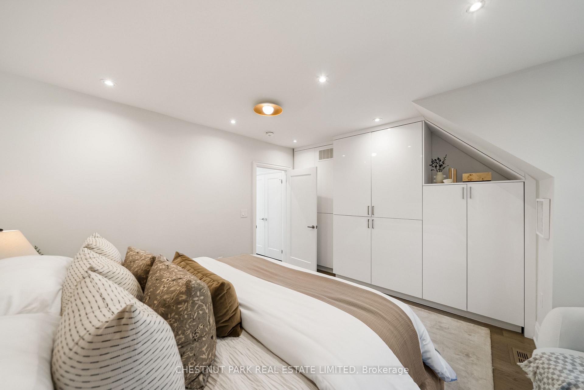 Photo 22 of 40 Morse Street, Toronto, South Riverdale — HOMEH