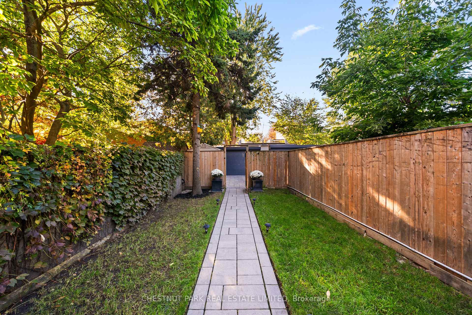 Photo 37 of 40 Morse Street, Toronto, South Riverdale — HOMEH