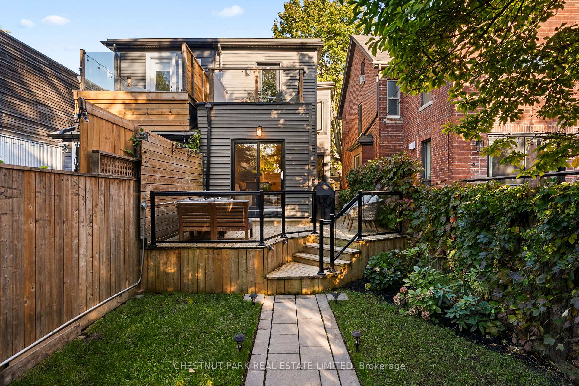 Photo 39 of 40 Morse Street, Toronto, South Riverdale — HOMEH