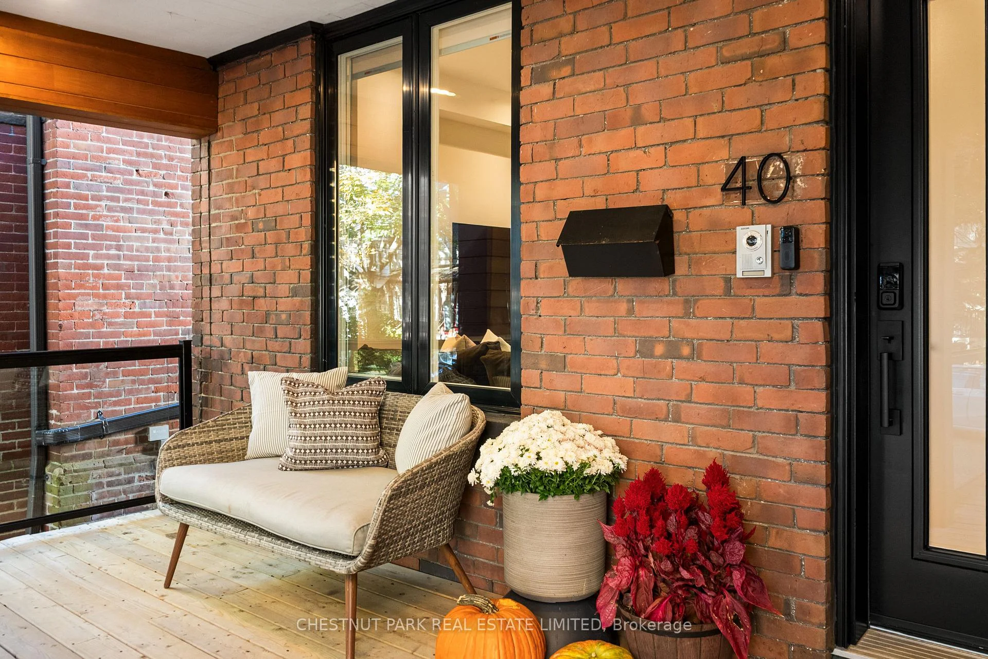 Photo 3 of 40 Morse Street, Toronto, South Riverdale — HOMEH