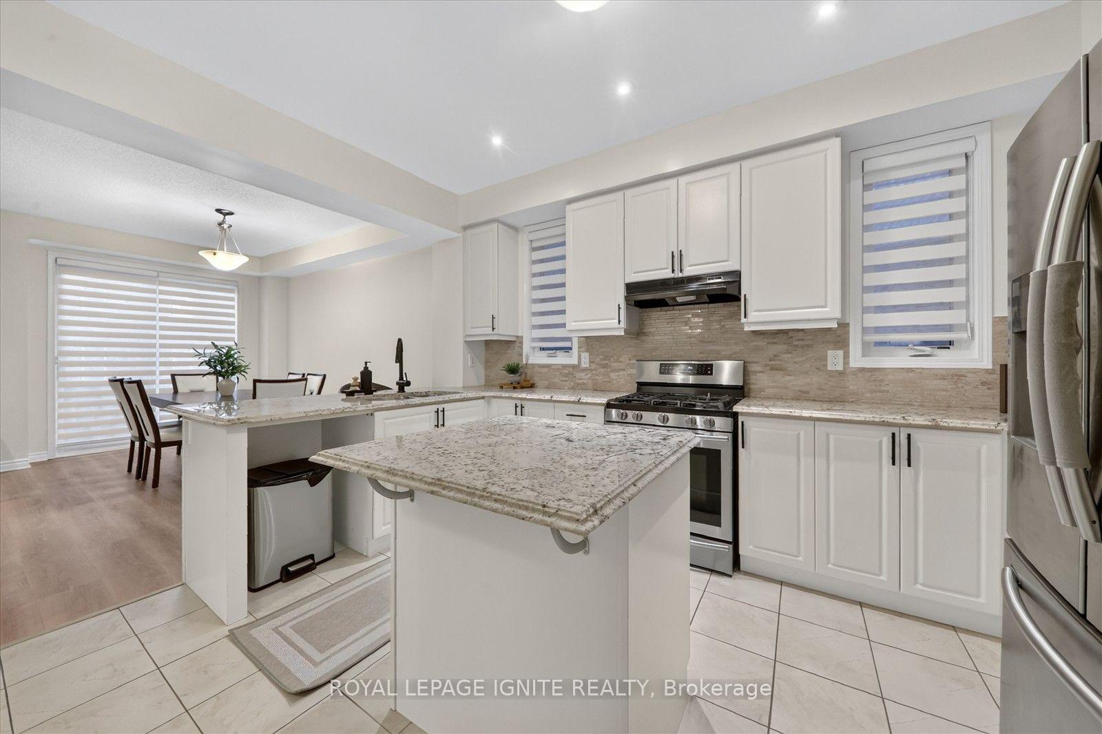 Photo 9 of 19 Leadenhall Road, Brampton, Northwest Brampton — HOMEH