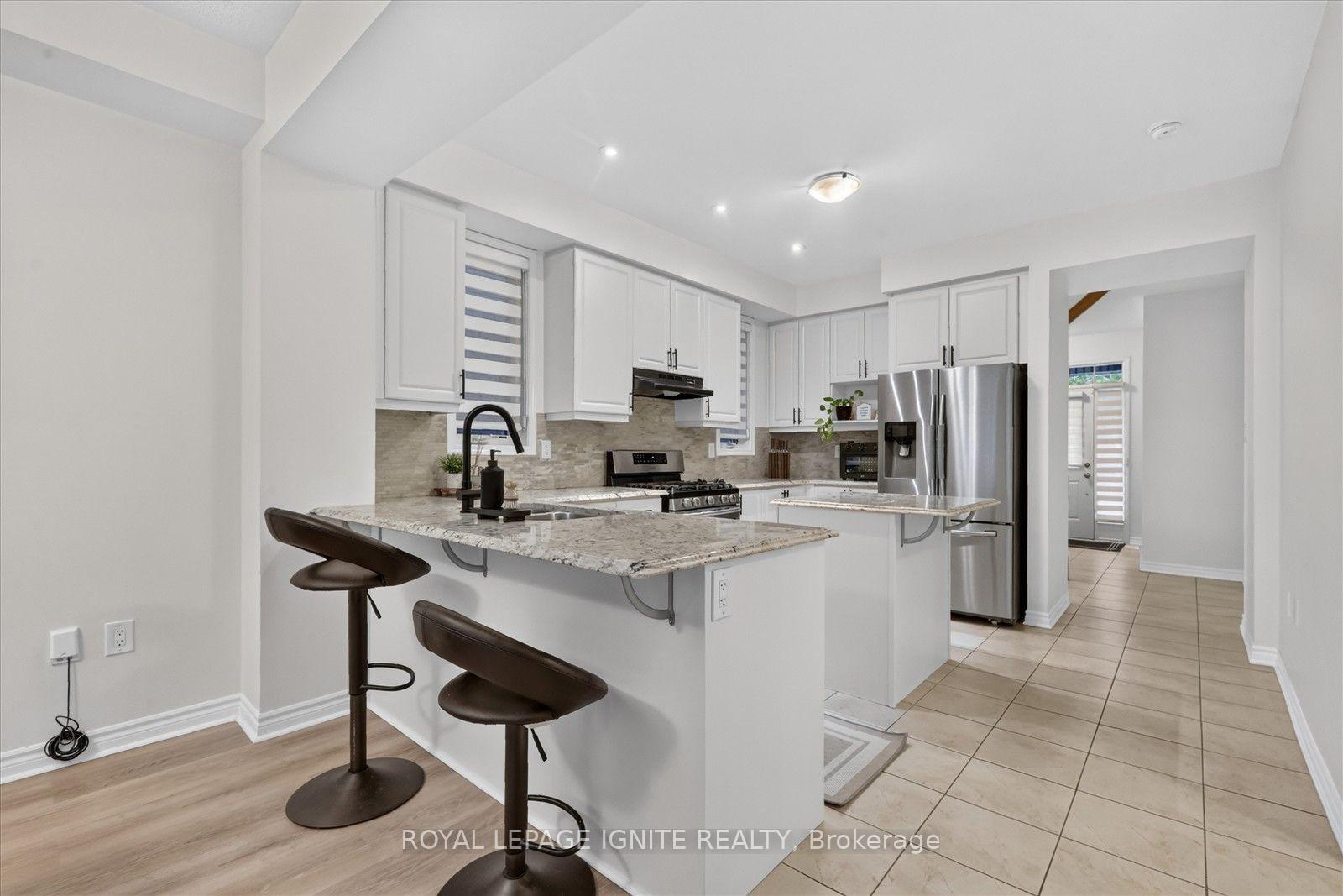Photo 13 of 19 Leadenhall Road, Brampton, Northwest Brampton — HOMEH