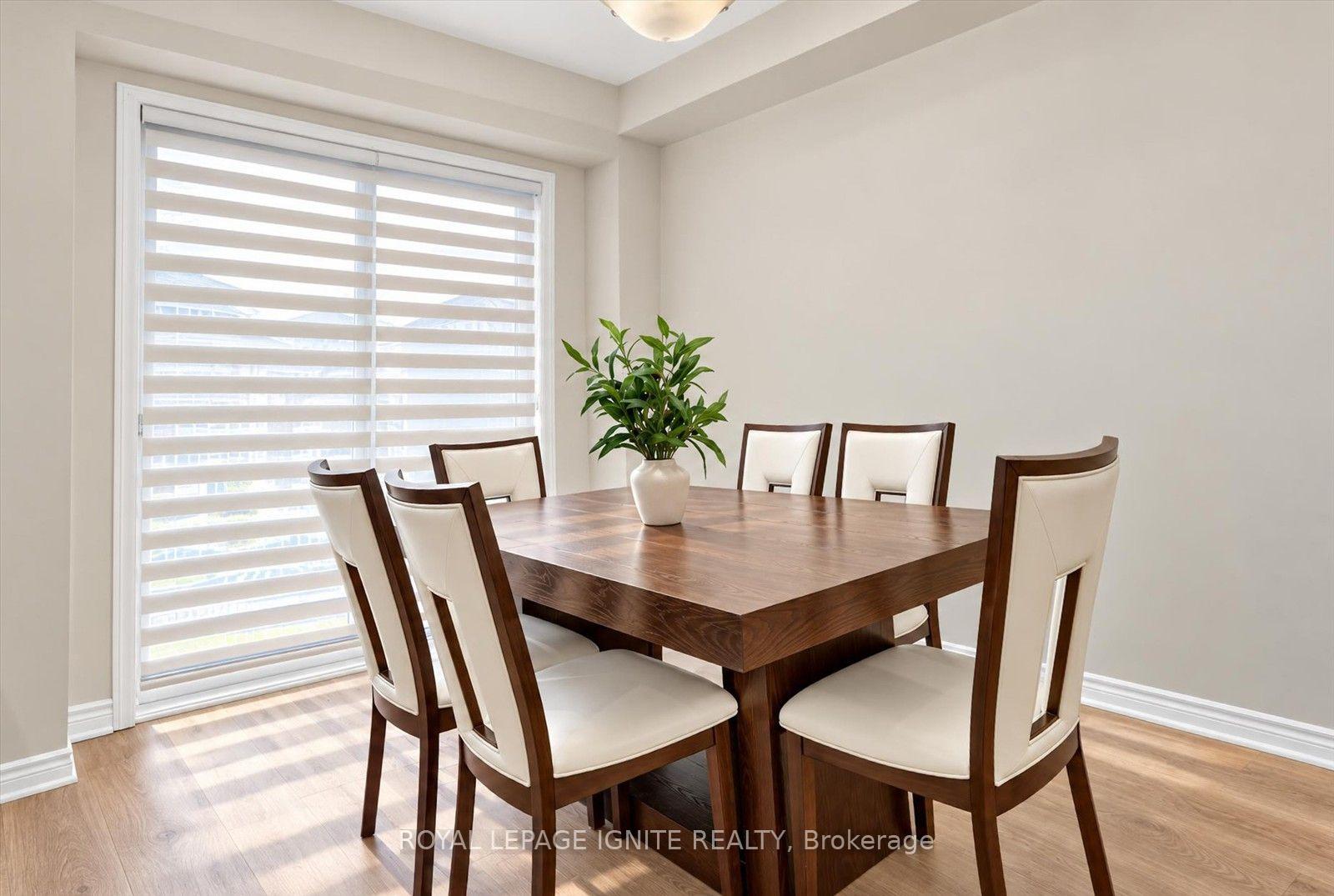 Photo 17 of 19 Leadenhall Road, Brampton, Northwest Brampton — HOMEH