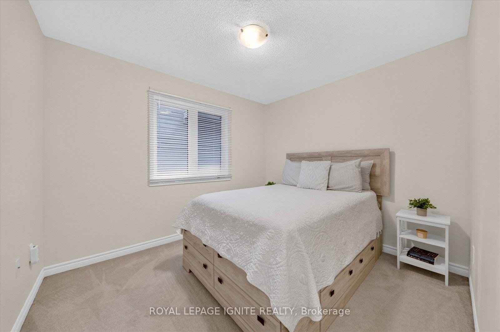 Photo 26 of 19 Leadenhall Road, Brampton, Northwest Brampton — HOMEH