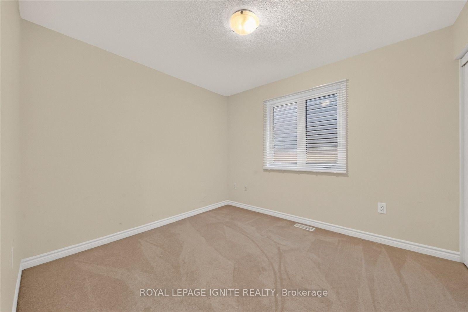 Photo 28 of 19 Leadenhall Road, Brampton, Northwest Brampton — HOMEH