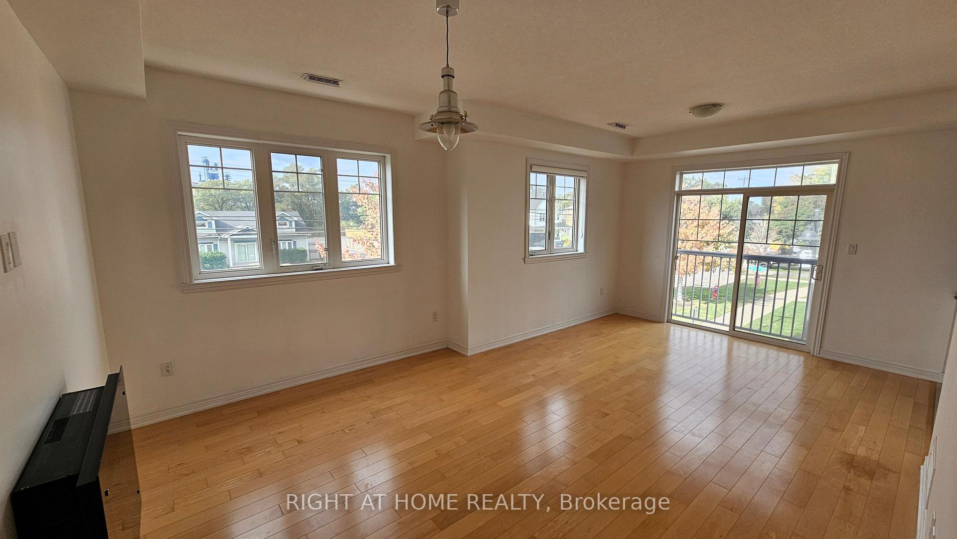 Photo 8 of Unit 40, 337 Beach Boulevard, Hamilton, Hamilton Beach — HOMEH