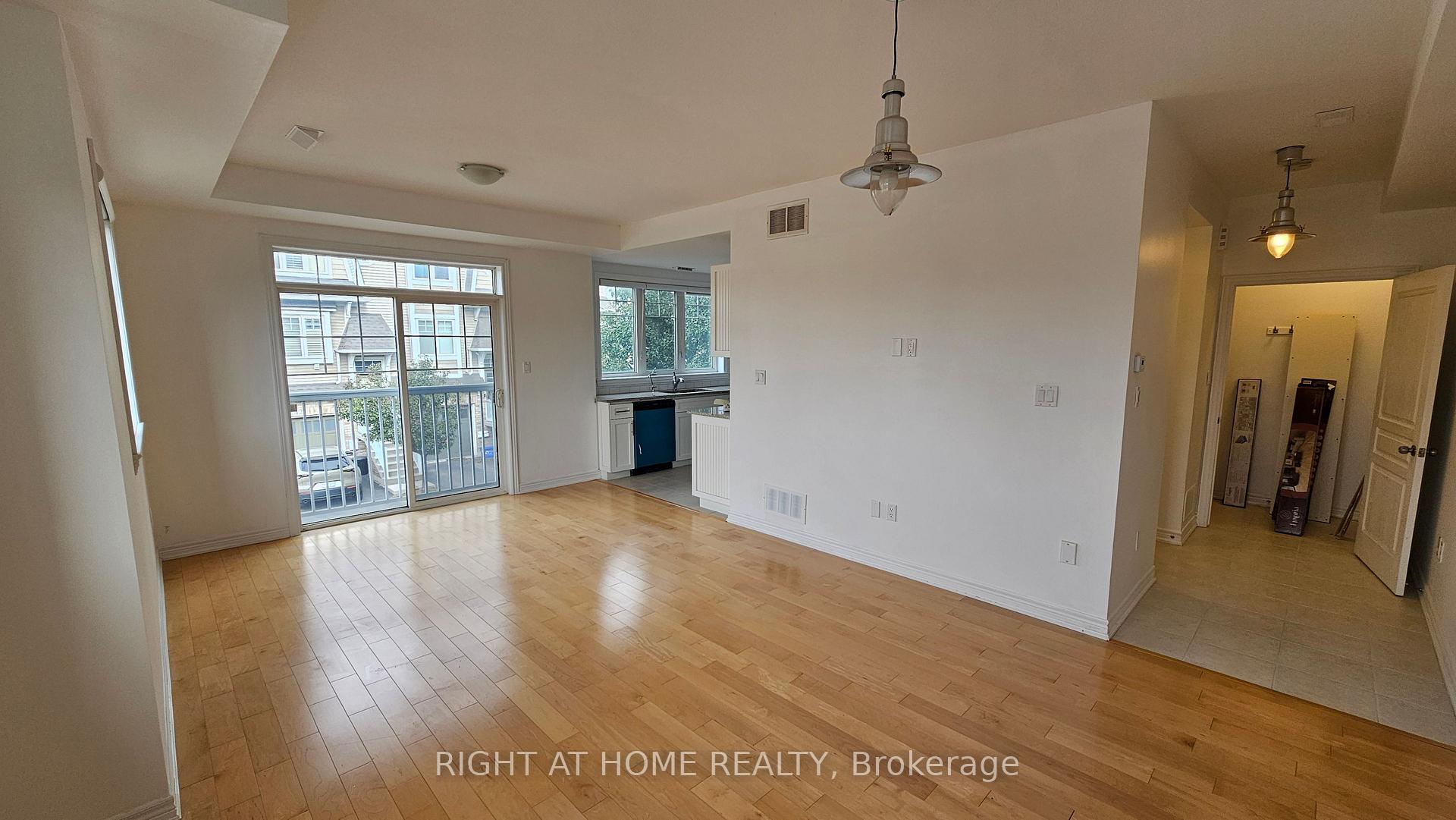 Photo 9 of Unit 40, 337 Beach Boulevard, Hamilton, Hamilton Beach — HOMEH