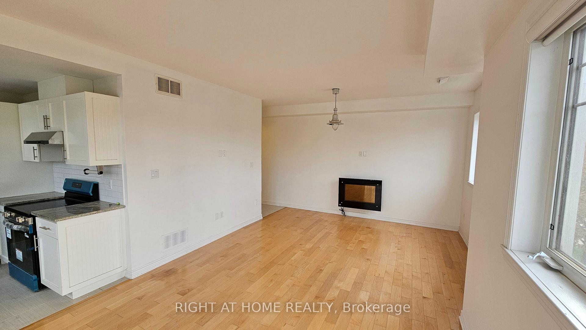 Photo 10 of Unit 40, 337 Beach Boulevard, Hamilton, Hamilton Beach — HOMEH