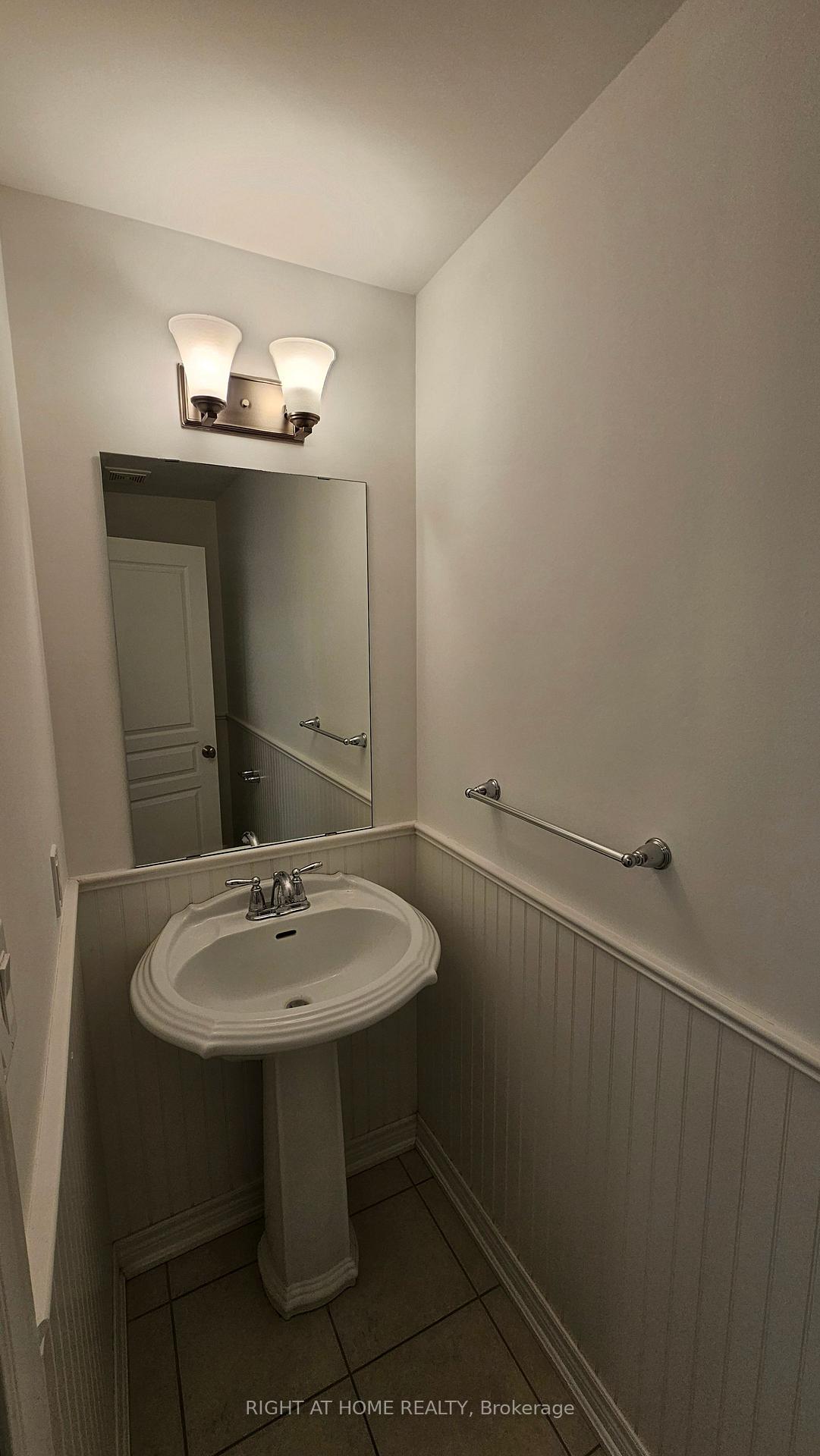Photo 15 of Unit 40, 337 Beach Boulevard, Hamilton, Hamilton Beach — HOMEH