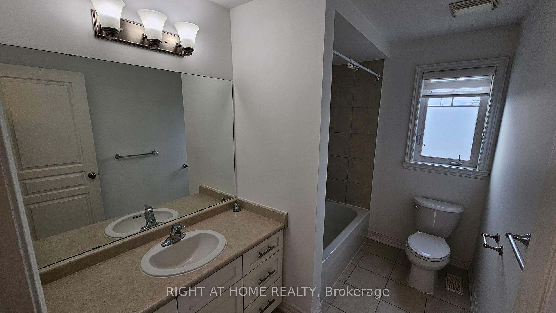 Photo 25 of Unit 40, 337 Beach Boulevard, Hamilton, Hamilton Beach — HOMEH