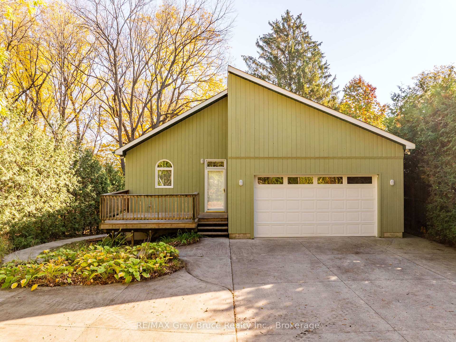 Front of 2353 5th Avenue W