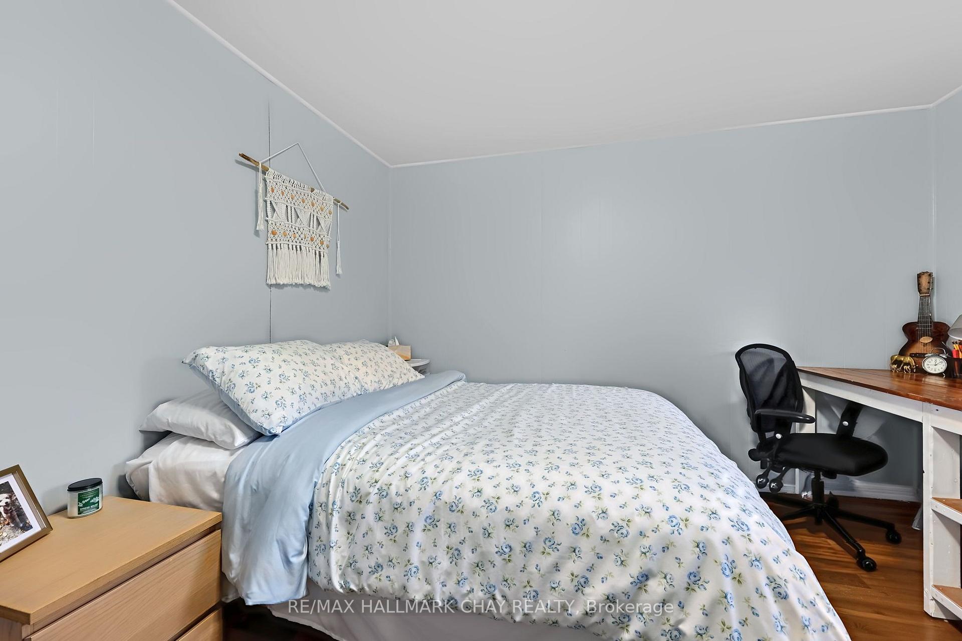 Photo 11 of 84 Burton Avenue, Barrie, Allandale — HOMEH