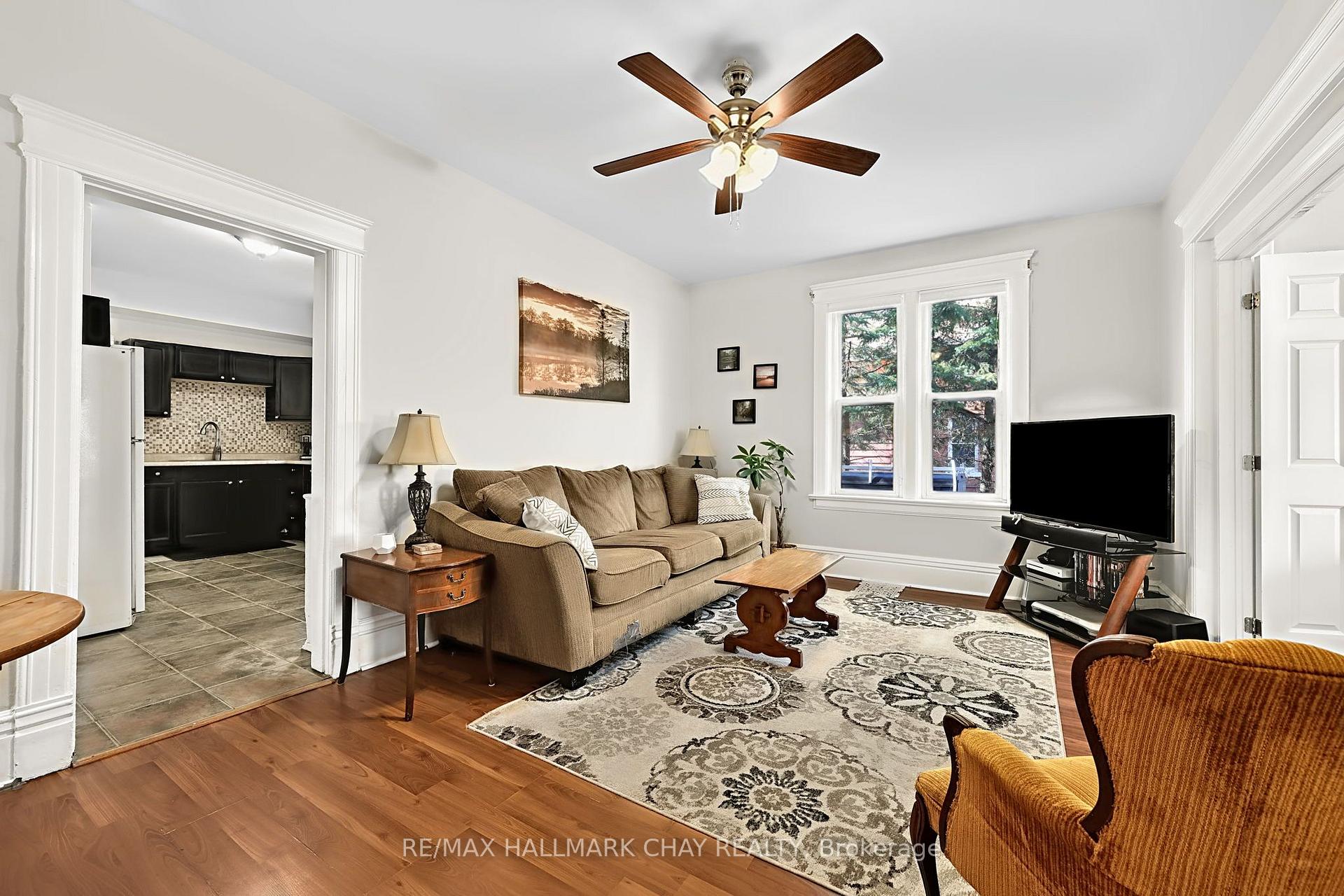 Photo 8 of 84 Burton Avenue, Barrie, Allandale — HOMEH