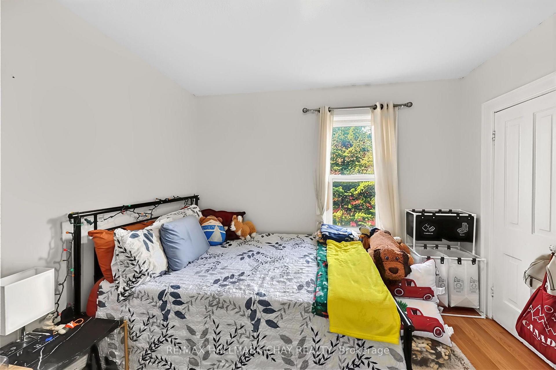 Photo 17 of 84 Burton Avenue, Barrie, Allandale — HOMEH