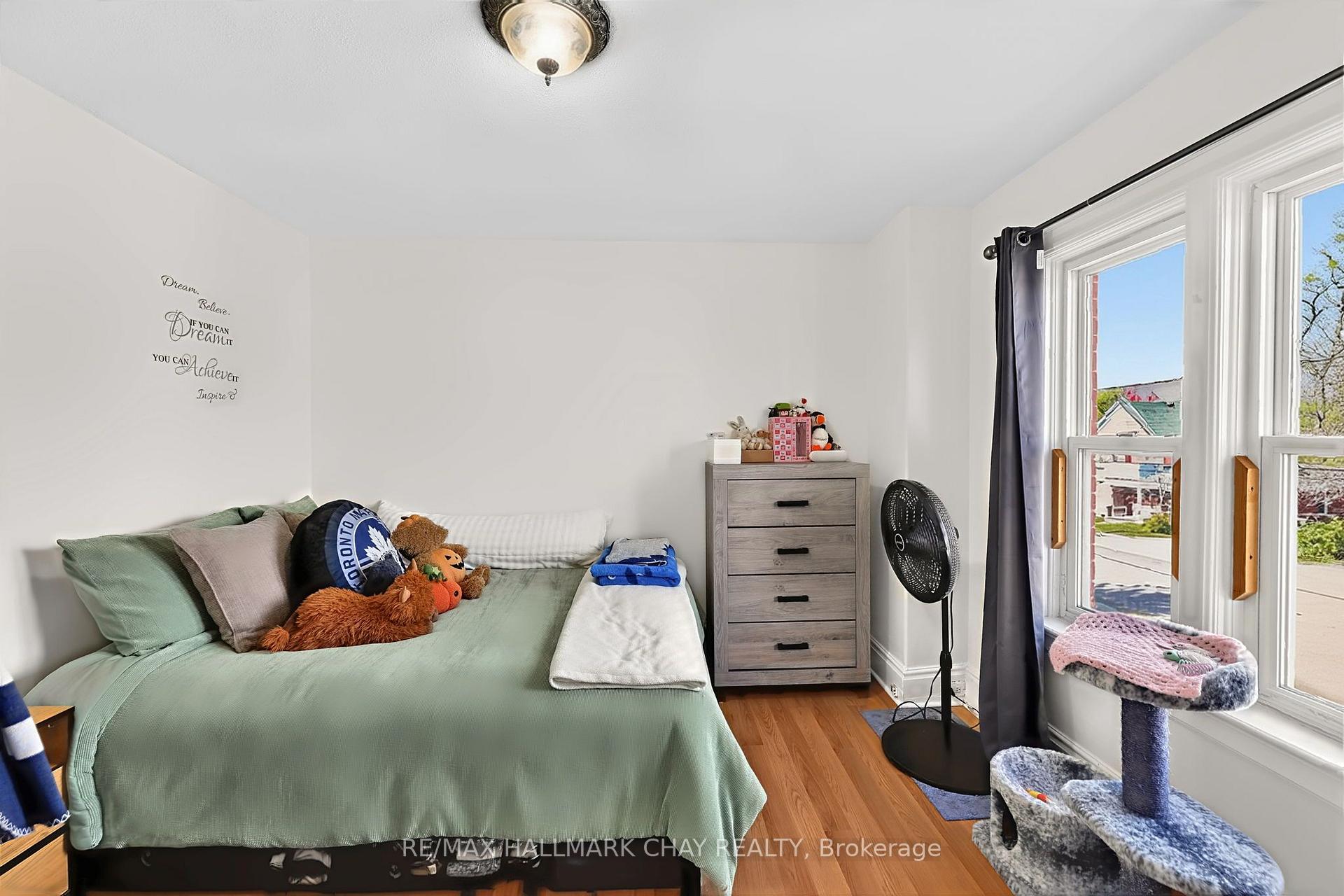Photo 18 of 84 Burton Avenue, Barrie, Allandale — HOMEH