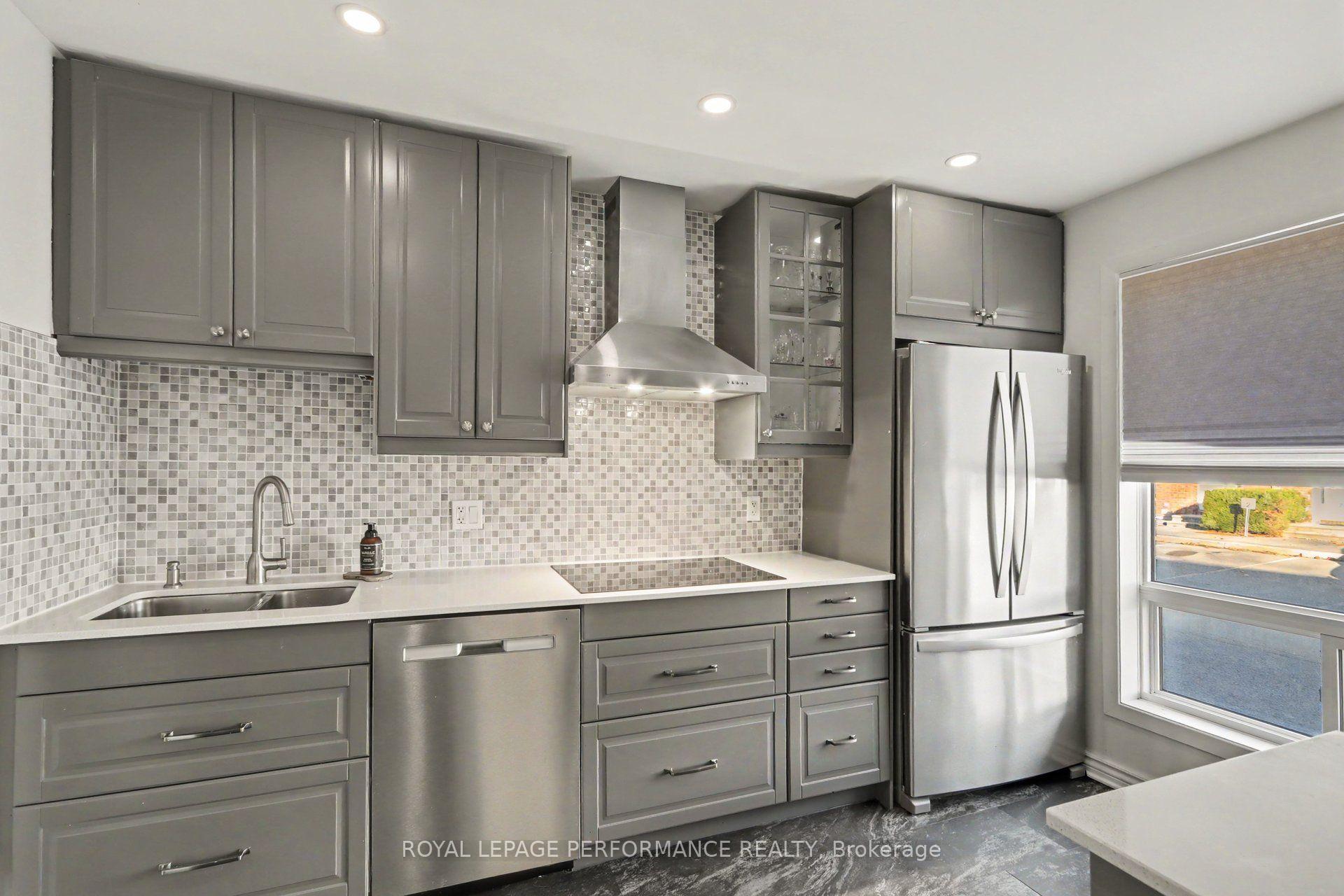 Photo 7 of Unit 23, 1730 Winter Rose Lane, Ottawa, Orleans/Sunridge — HOMEH