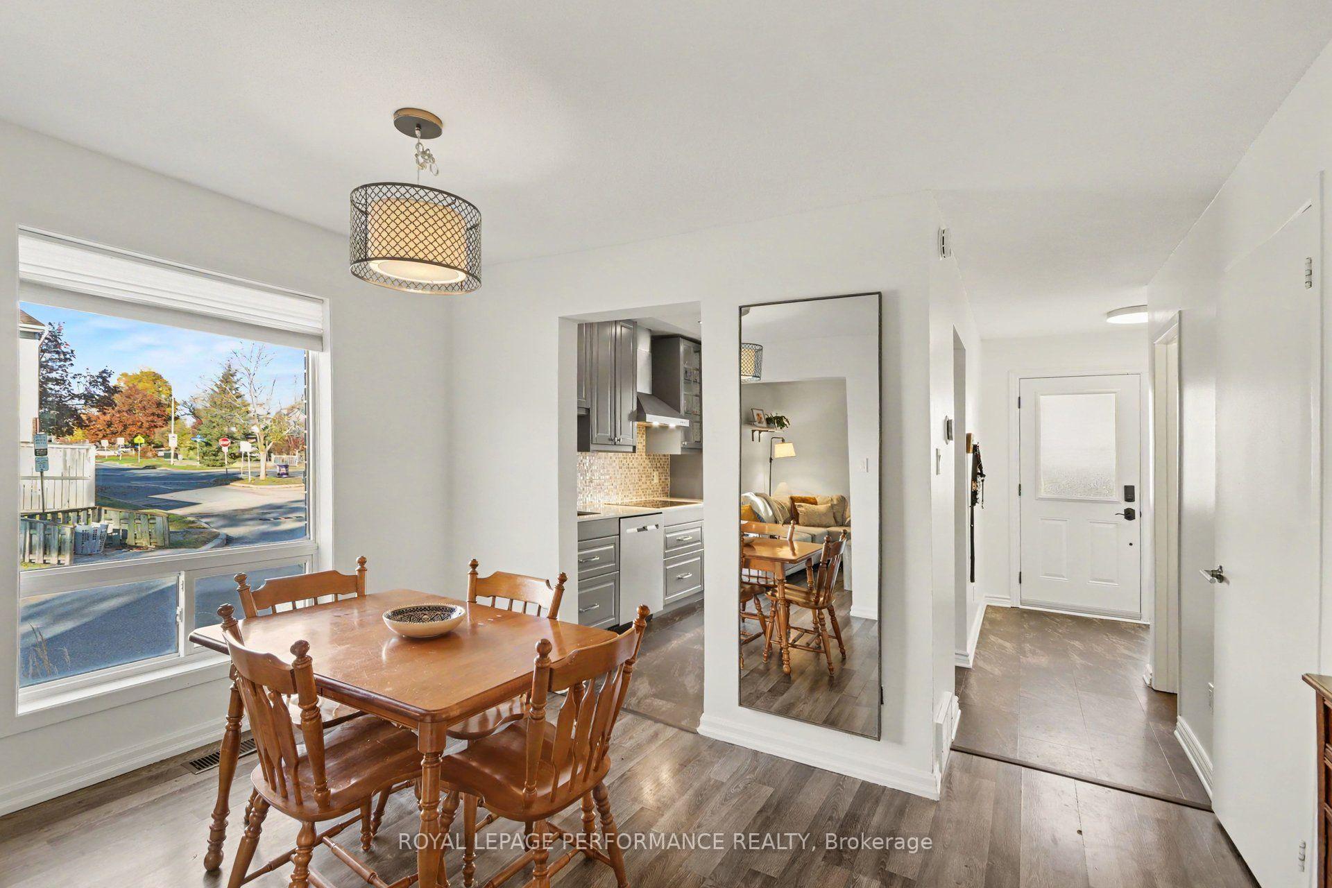 Photo 11 of Unit 23, 1730 Winter Rose Lane, Ottawa, Orleans/Sunridge — HOMEH