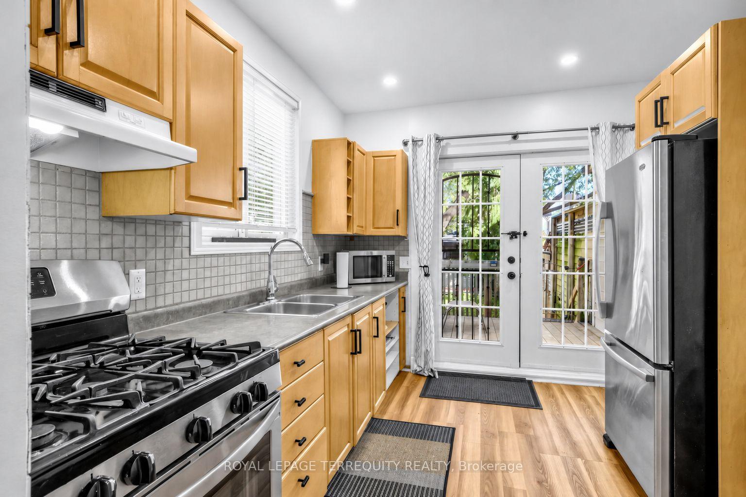 Photo 12 of 57 Morse Street, Toronto, South Riverdale — HOMEH