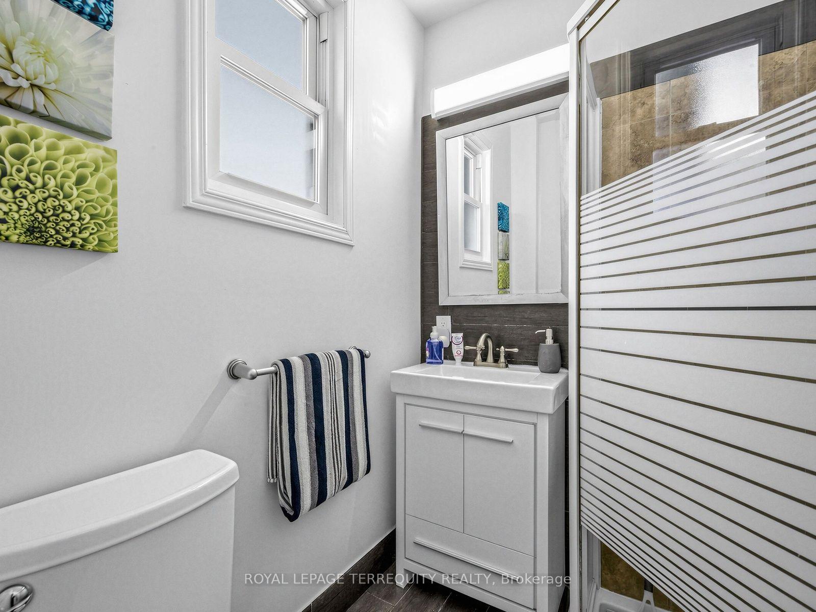 Photo 24 of 57 Morse Street, Toronto, South Riverdale — HOMEH
